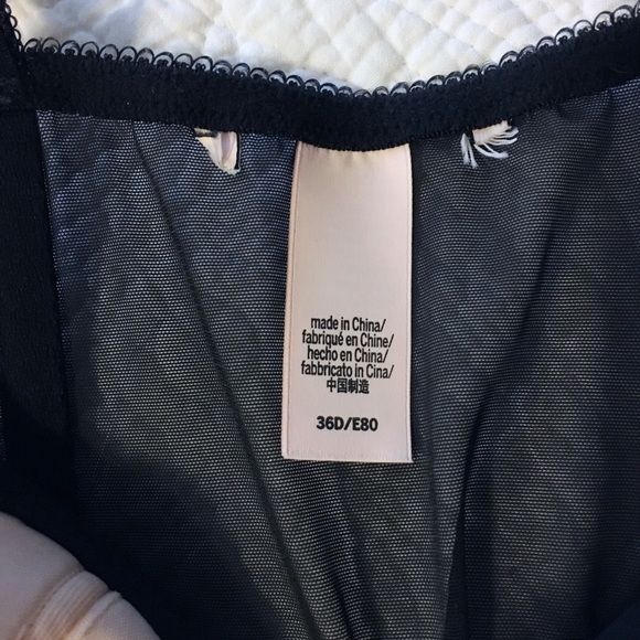 Victoria's Secret Black Lace Bustier - Picture 8 of 8